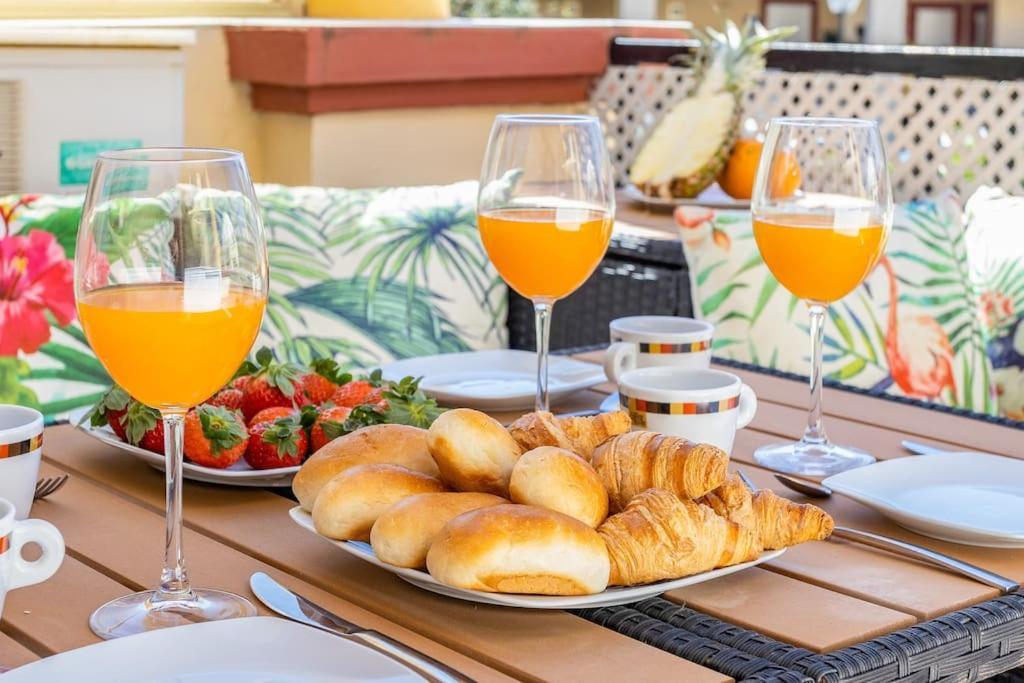 Oleholidays 715 Romana Playa Junto Al Mar * Marbellac