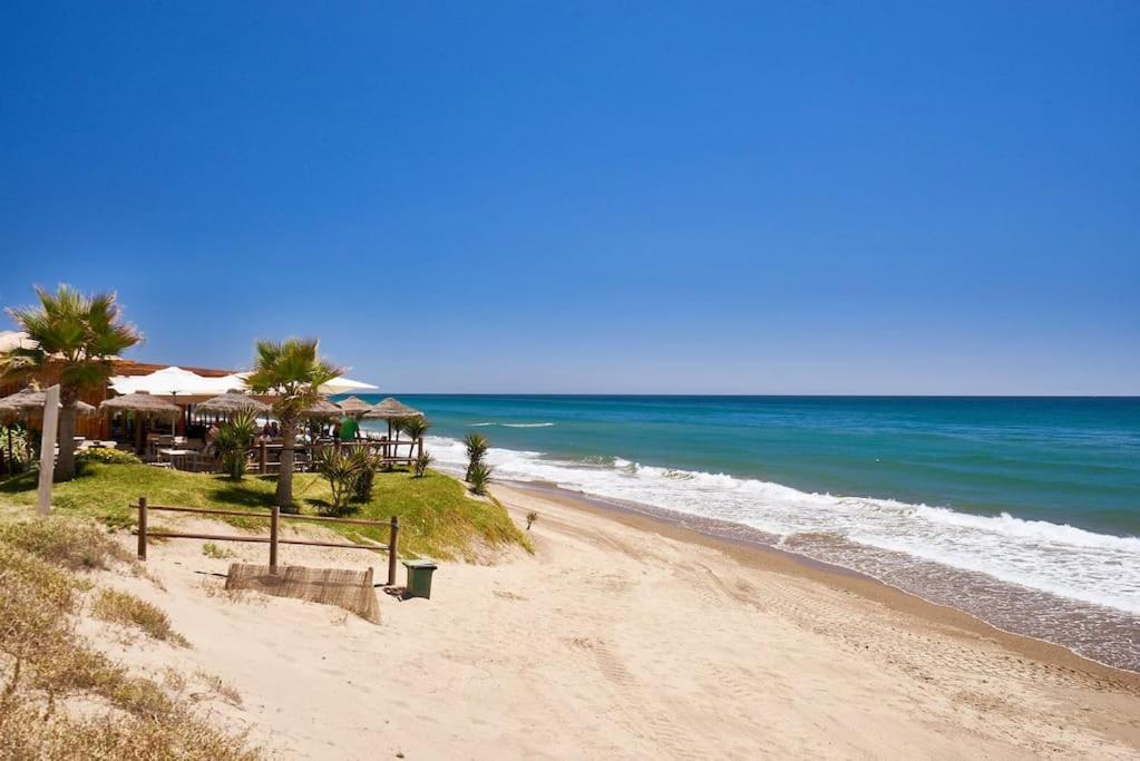 Oleholidays 715 Romana Playa Junto Al Mar * Marbellac
